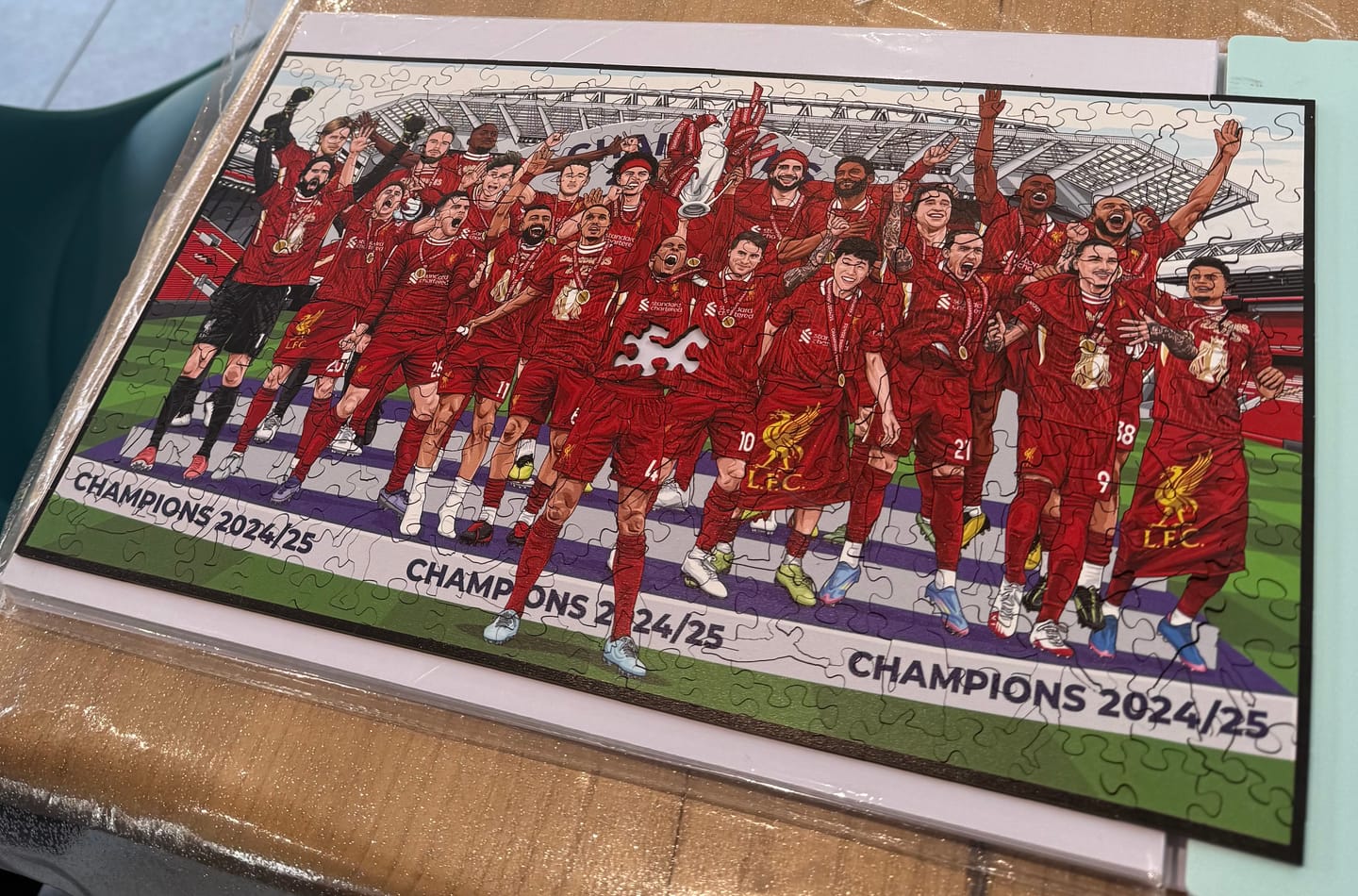 Customer photo review of Liverpool FC® Premier League Champions 24/25 - Wooden Puzzle