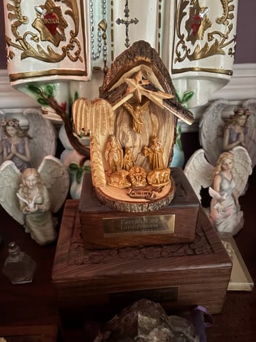 Customer photo review of Olive Wood Nativity Scene ( 5 1/2″  x  3 1/2″ x 6″ )