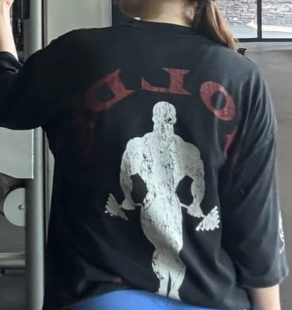 Customer photo review of 4002 - Golds Gym New Age Tees
