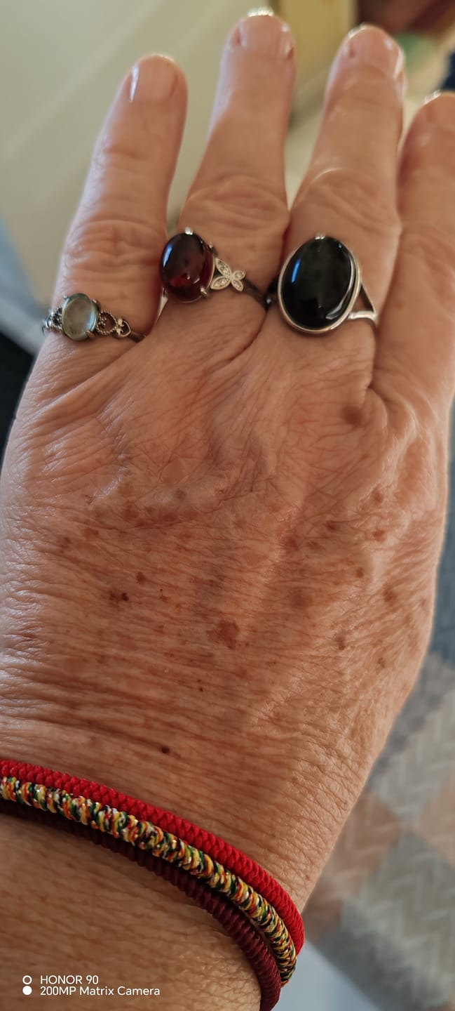 Customer photo review of Trio de Bracelets Tibétains "Porte-Bonheur"