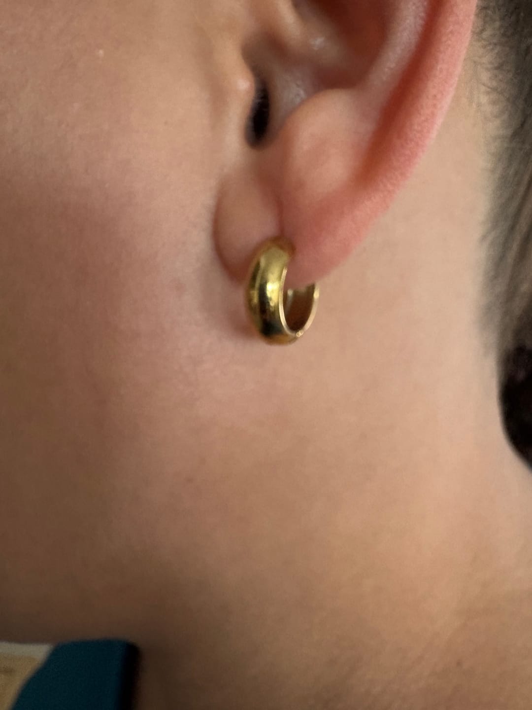 Customer photo review of Amara Hoop Earrings (Bundle)