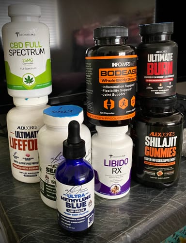 Customer photo review of Ultimate Lifeforce - Triple-Action Spike Protein Detox