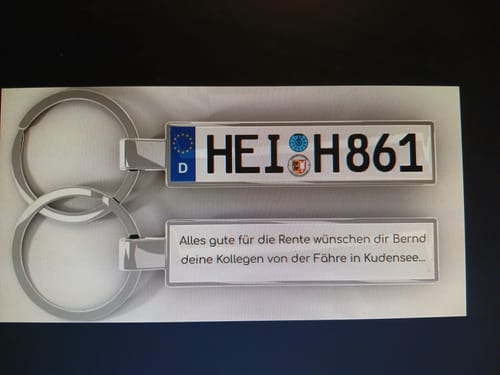 Customer photo review of Kennzeichen Schlüsselanhänger Mini Nummernschild Metall