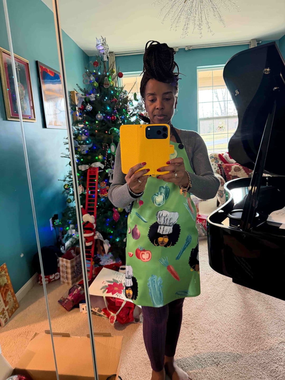 Customer photo review of Afro Chef Apron