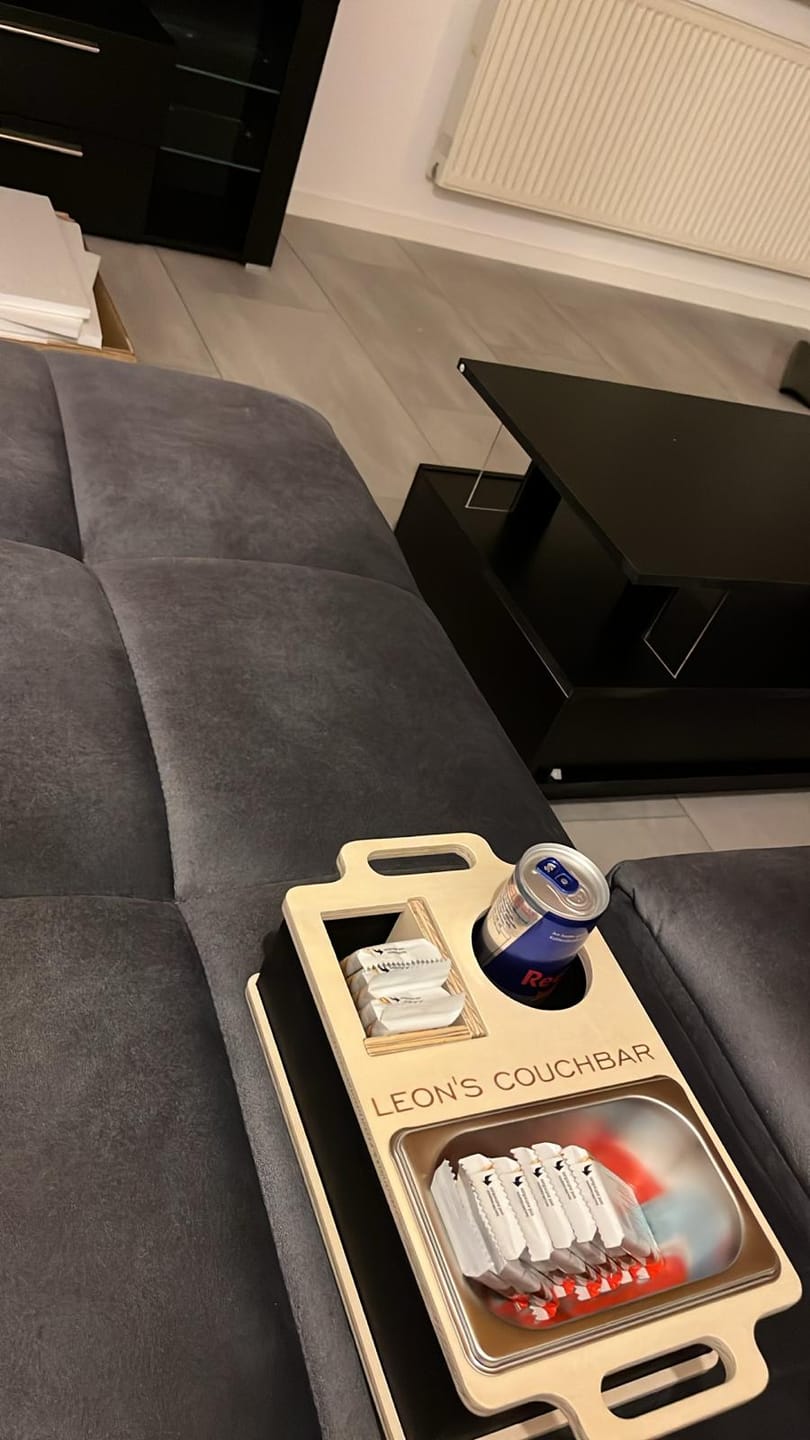 Customer photo review of Couchi