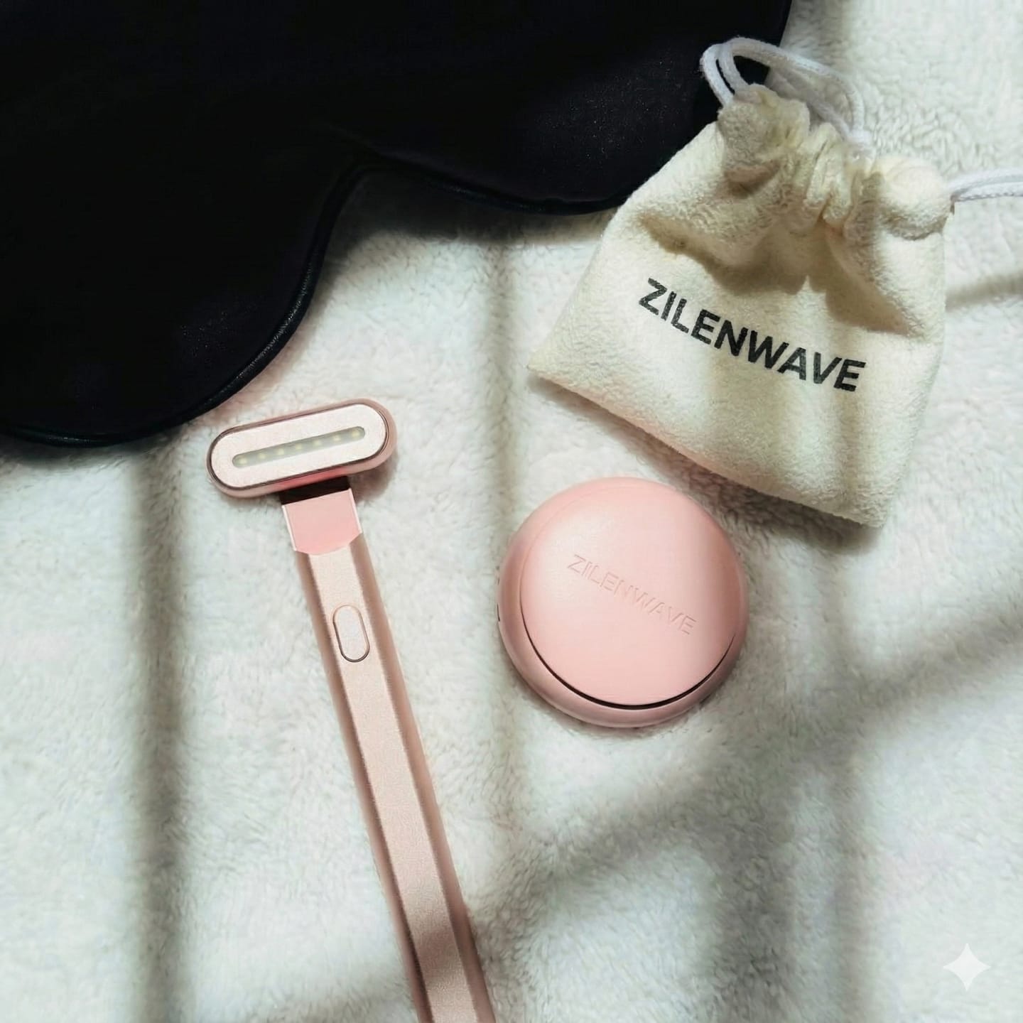 Customer photo review of Varita Skincare Zilenwave - Renovación Facial Radiante 4 en 1 con Terapia de Luz Roja