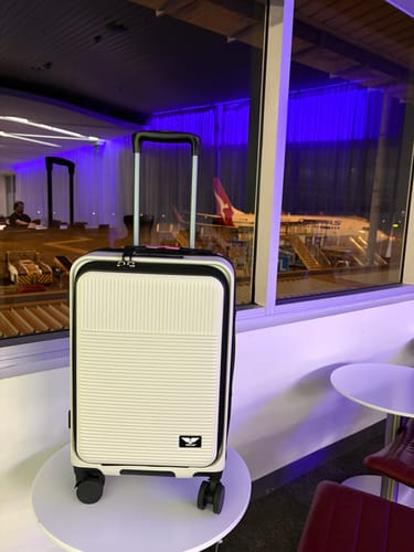 Customer photo review of Carry-On