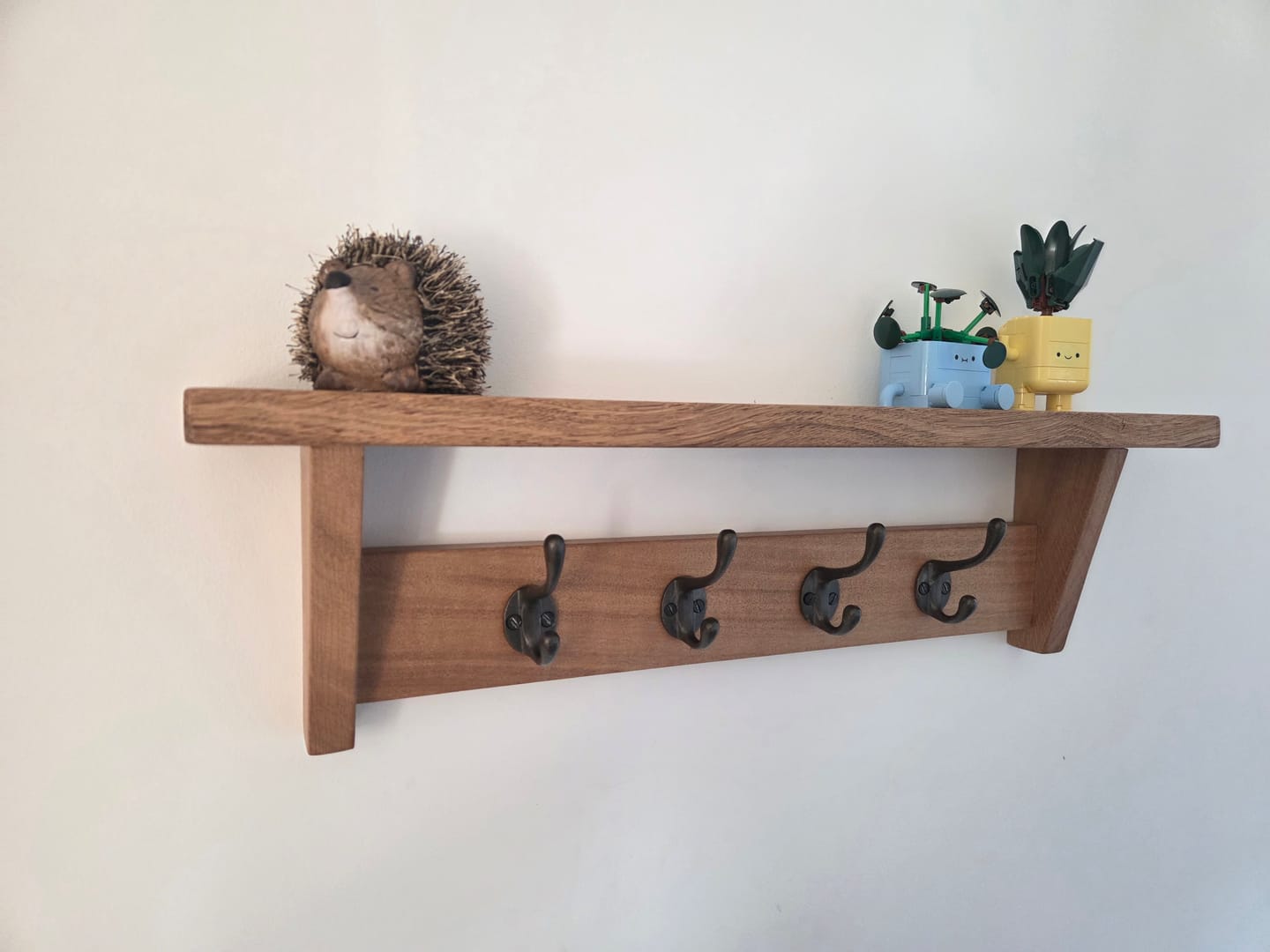 Customer photo review of Crompton Cast Iron Hat & Coat Hook