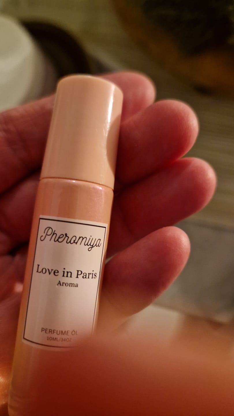 Customer photo review of PHEROMIYA