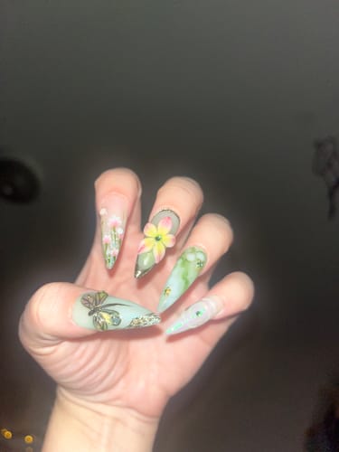 Customer photo review of Elyora