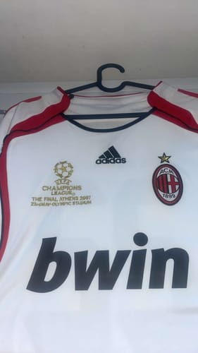 Customer photo review of AC Milan Retro 2006 2007