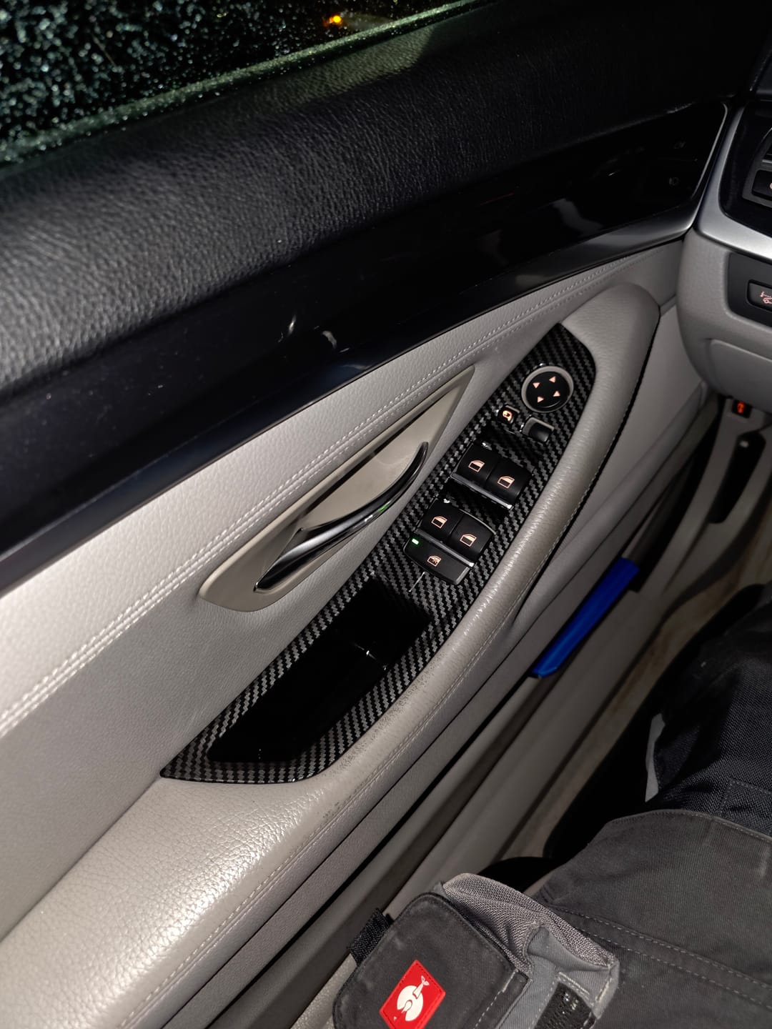 Customer photo review of For BMW 5 Series F10/F11 Inner Door Handle Cover Set – No-Disassembly Fix for Sticky/Melting Handles (2011–2017)
