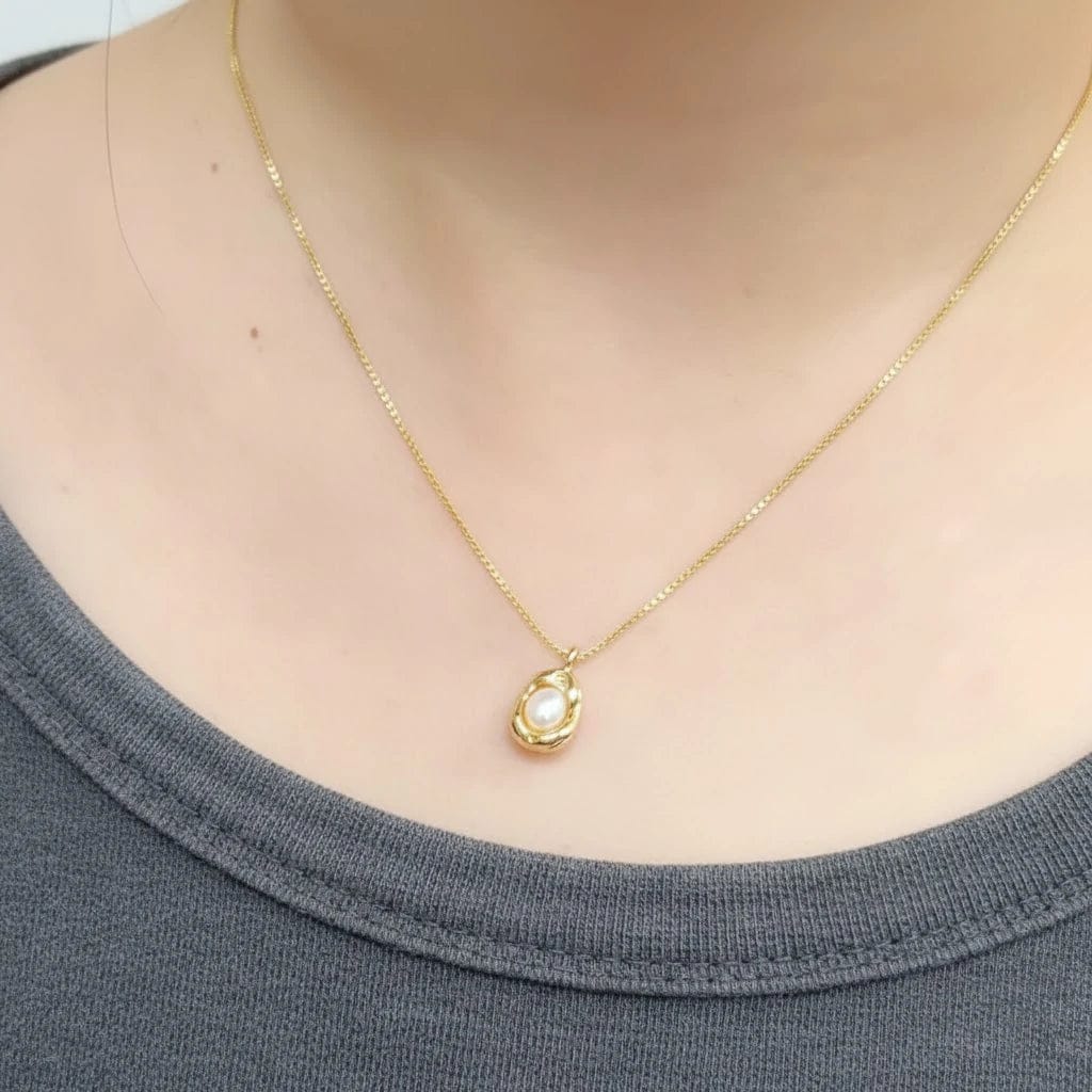 Customer photo review of Pearl Pod Pendant