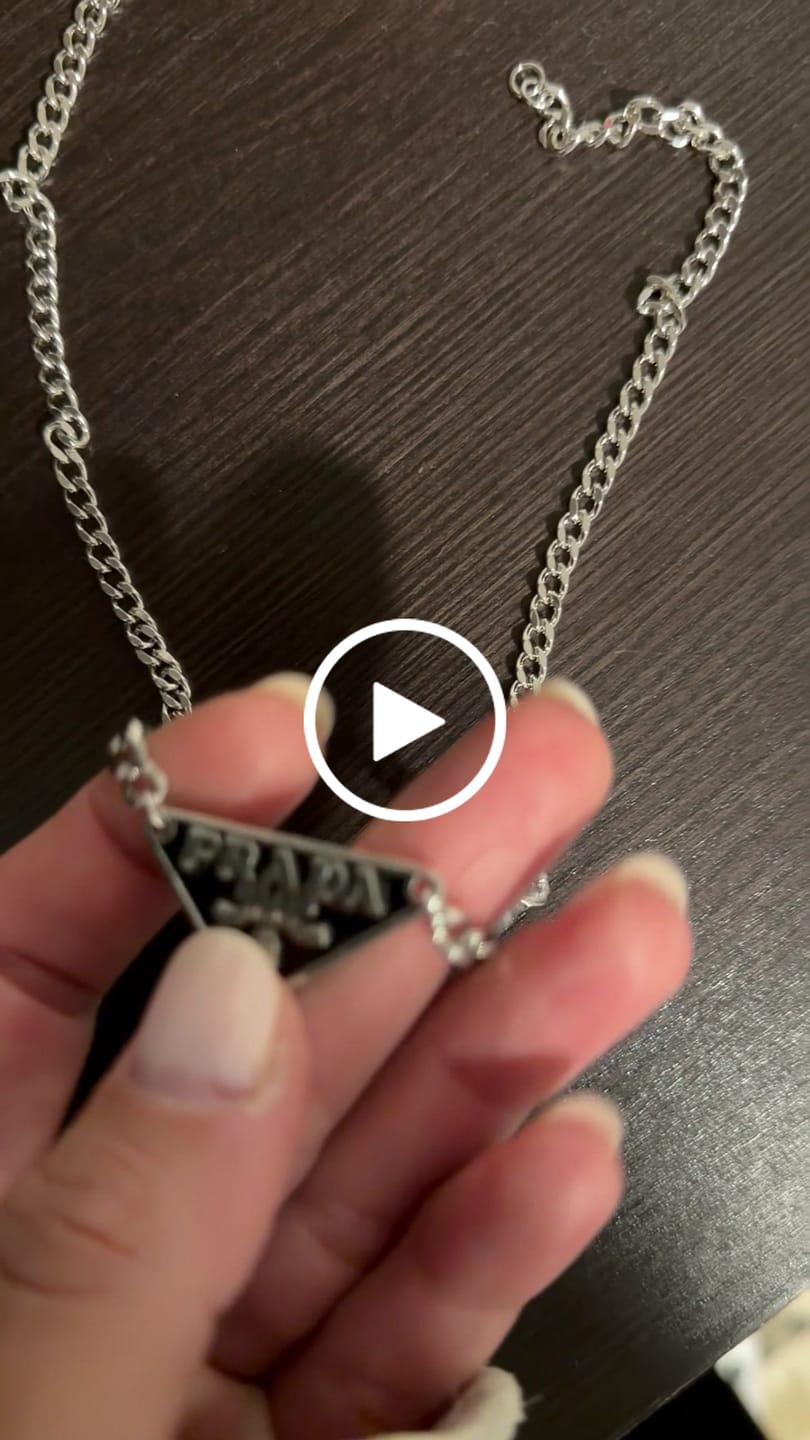 Customer video review of Sorrento Necklace
