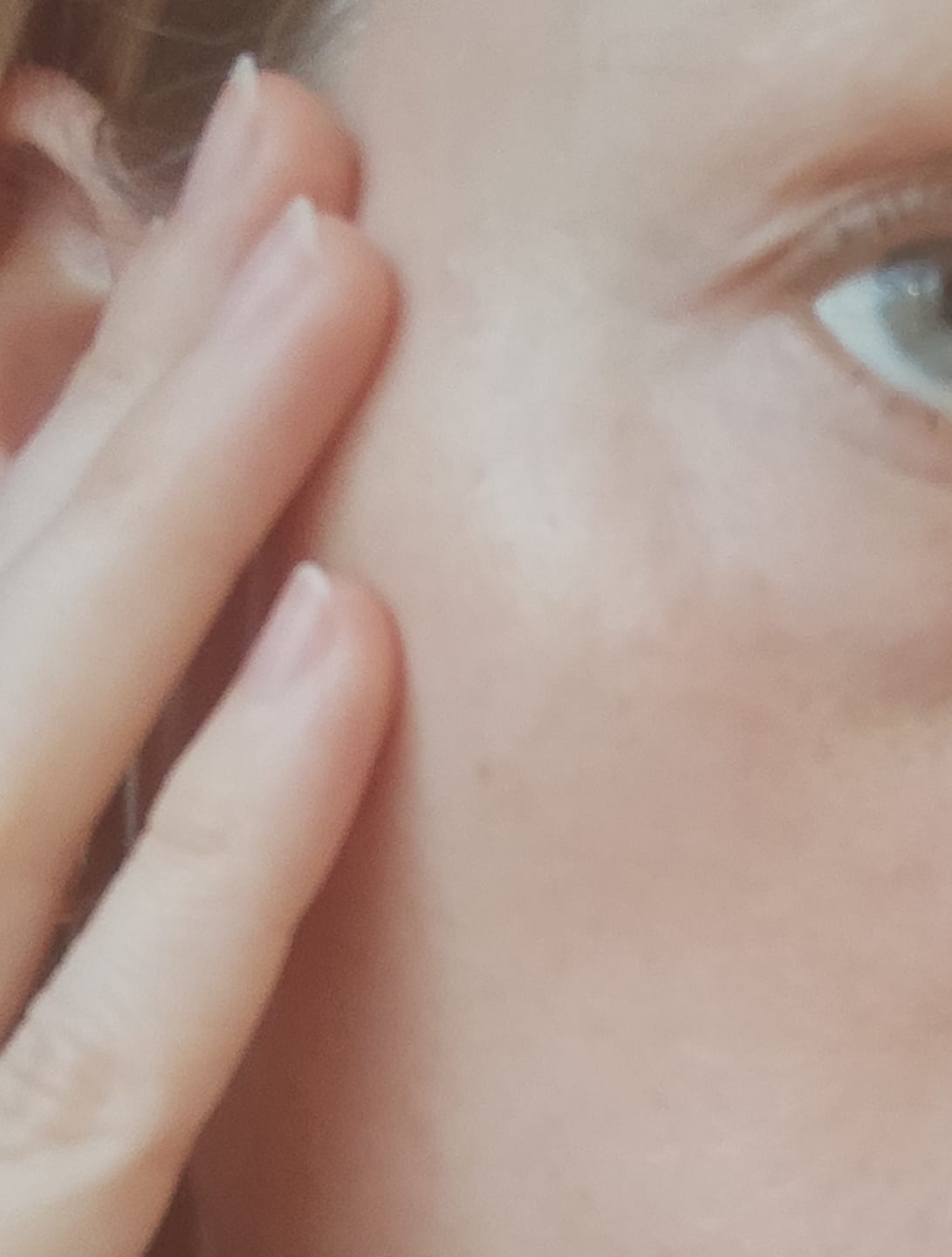 Customer photo review of Mitrinošs toniks-esence ar astragāla saknes ekstraktu Pyunkang Yul Essence Toner