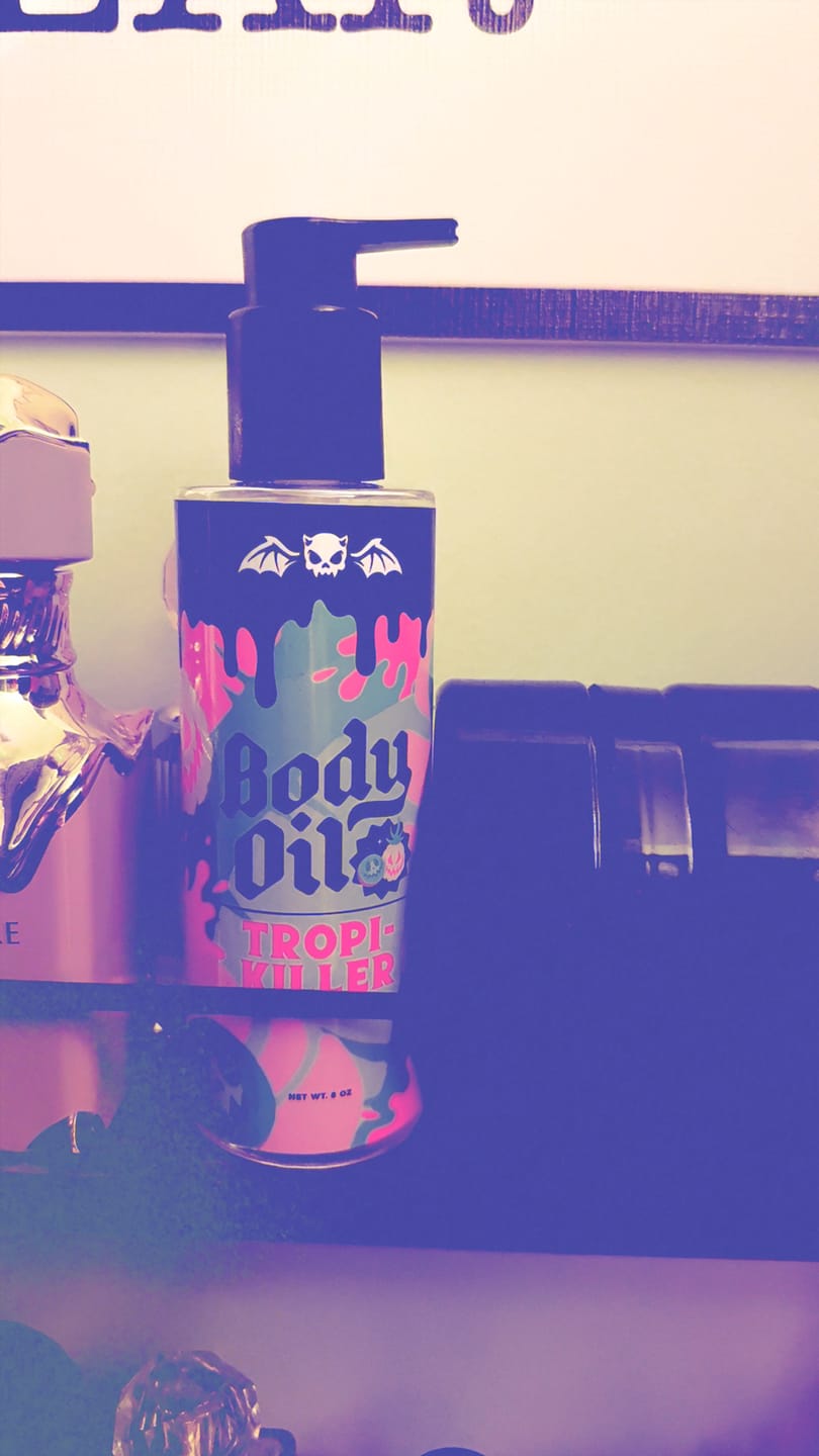 Customer photo review of Tropi-Killer Body Oil