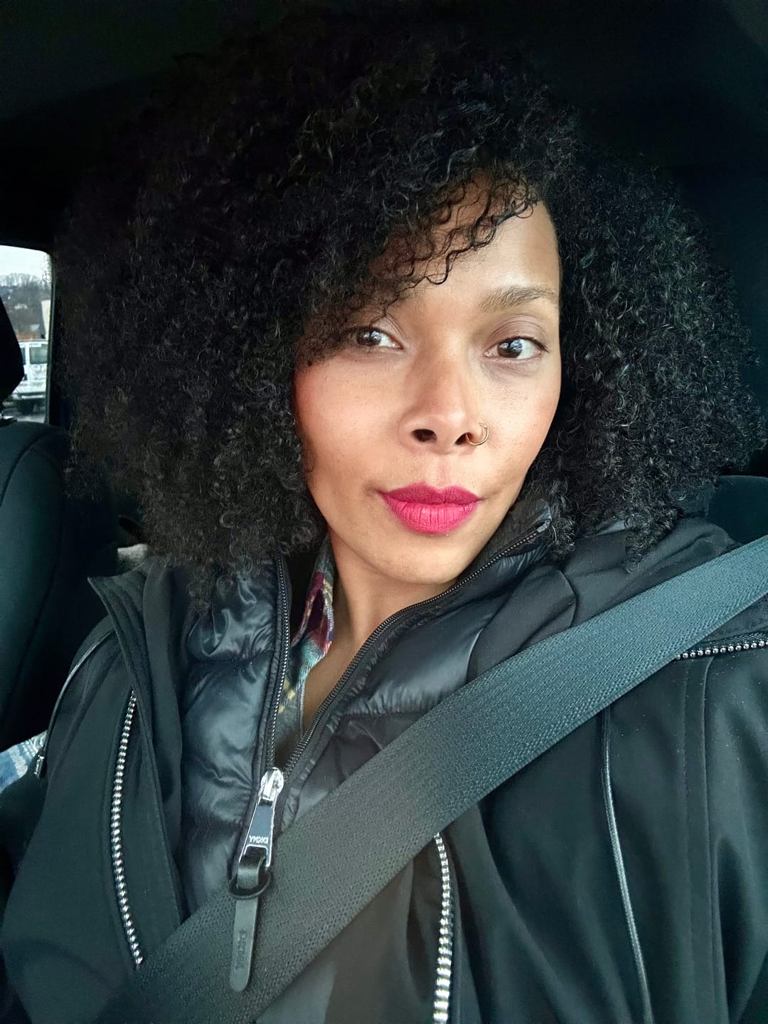 Customer photo review of Multi-Textured KinKy Curly Micro Loop Hair Extension
