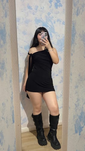 Customer photo review of VESTIDO ISABELLA NEGRO