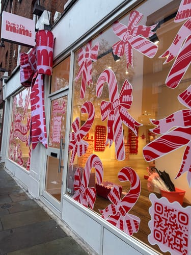 Customer photo review of Ellica Gold Crystal Droplet Huggie Earring