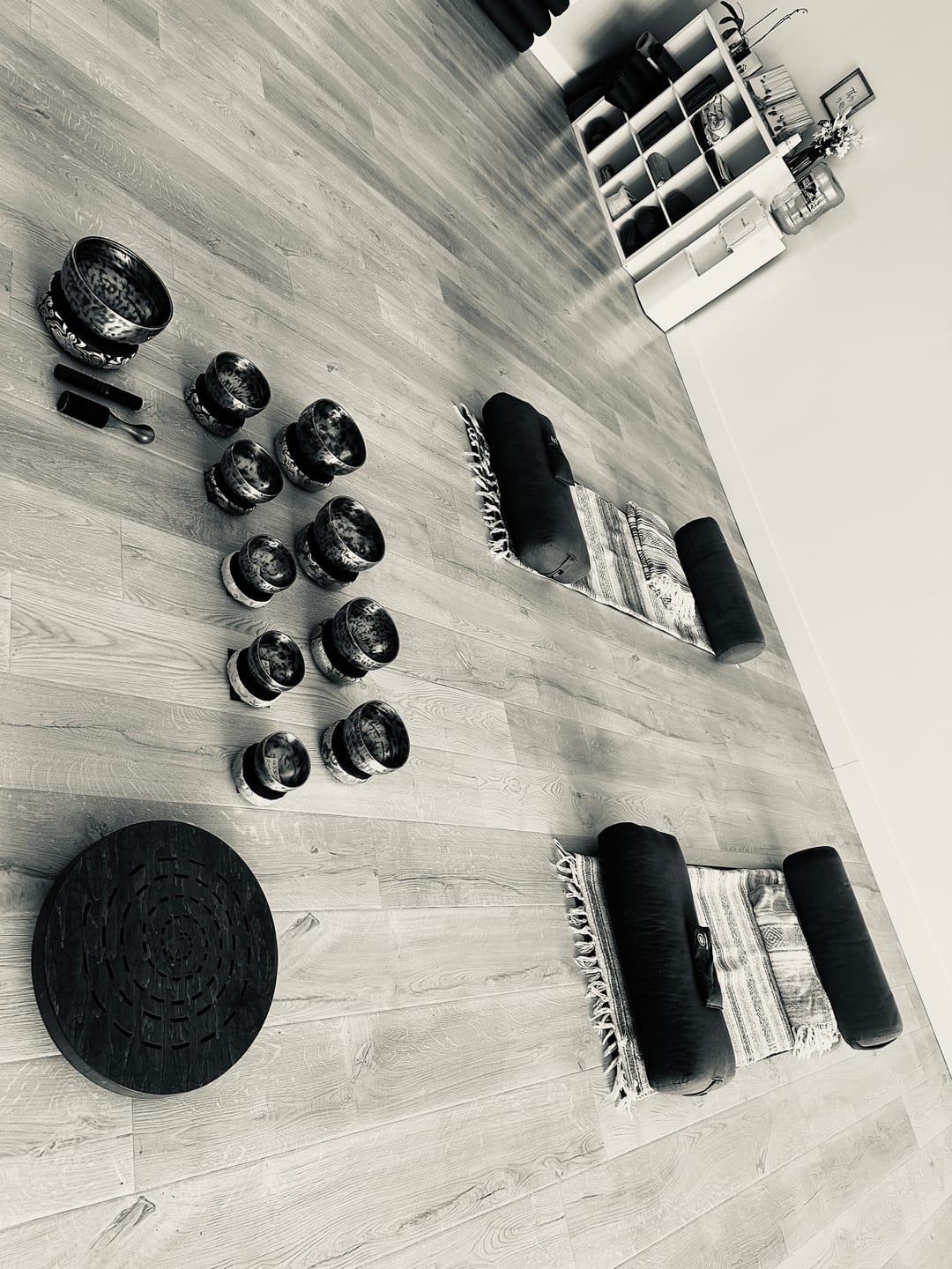 Customer photo review of 11 pc. Chakra-tuned Tibetan Singing Bowl Set C8S-48