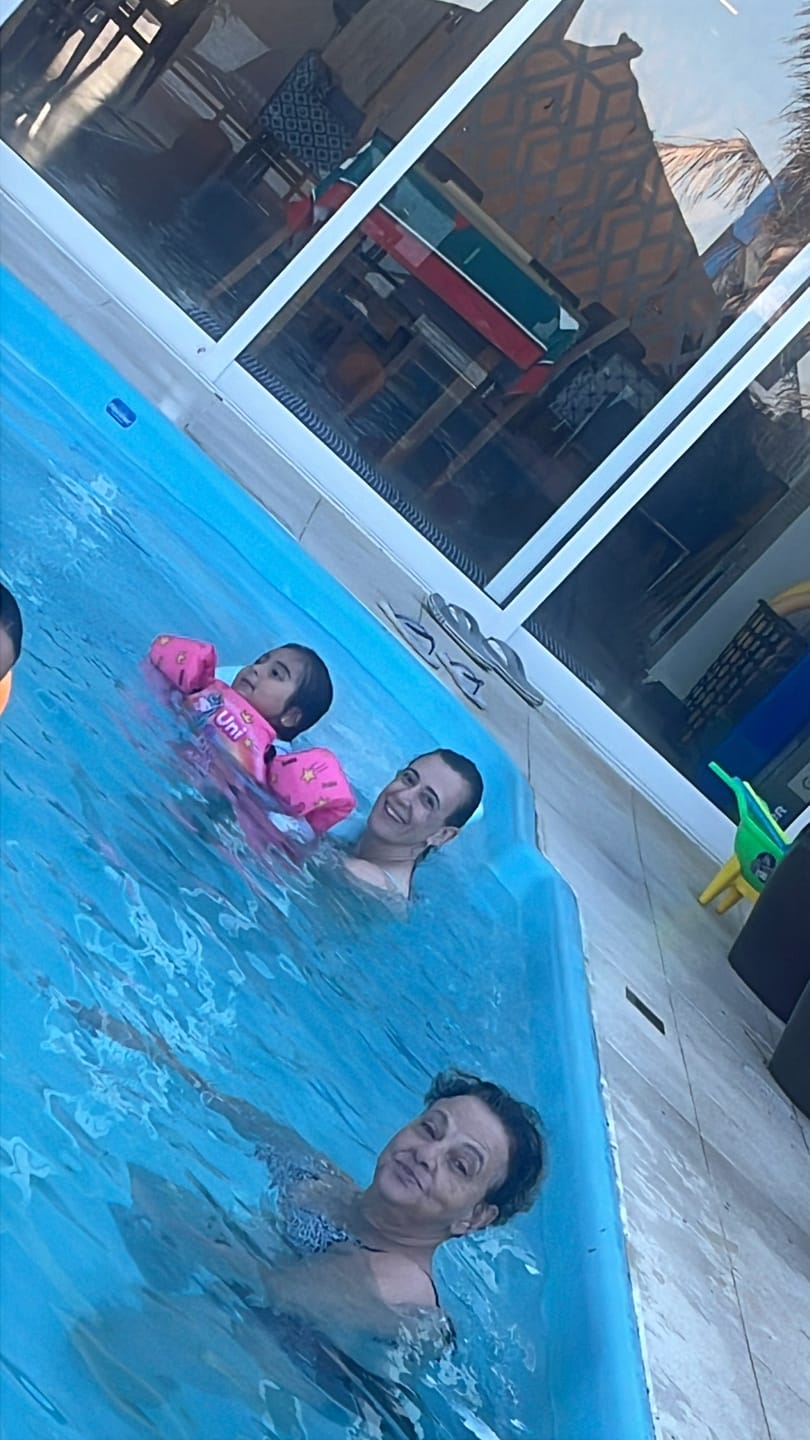 Customer photo review of Colete Flutuador Infantil