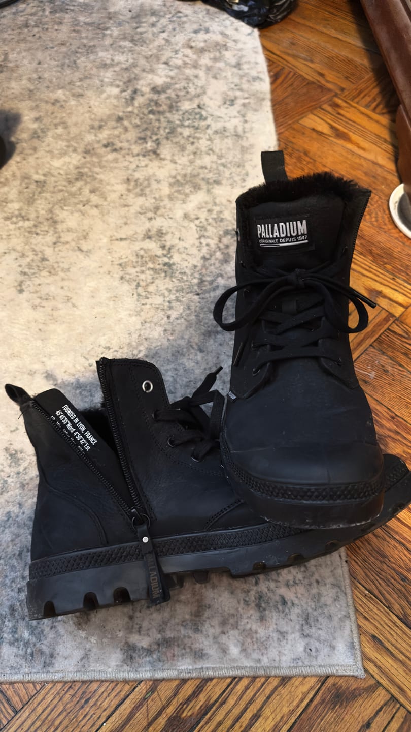 Customer photo review of 05982-010-M | PAMPA HI ZIP WL | ALL BLACK