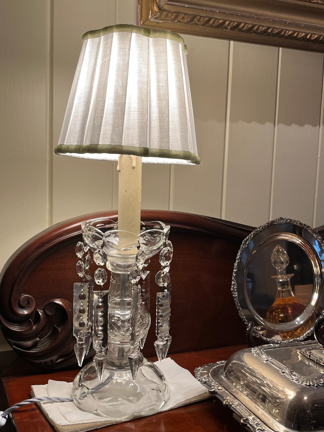 Customer photo review of Beige Velvet Trim Scallop Lamp Shade