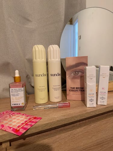 Customer photo review of TikTok Live Exclusive Mystery Beauty Bag – Limited Edition! 📱