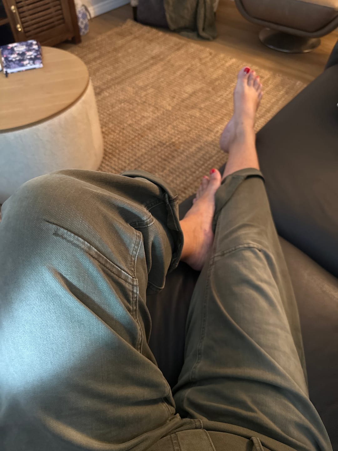 Customer photo review of Leo Barrel Jeans - Ink