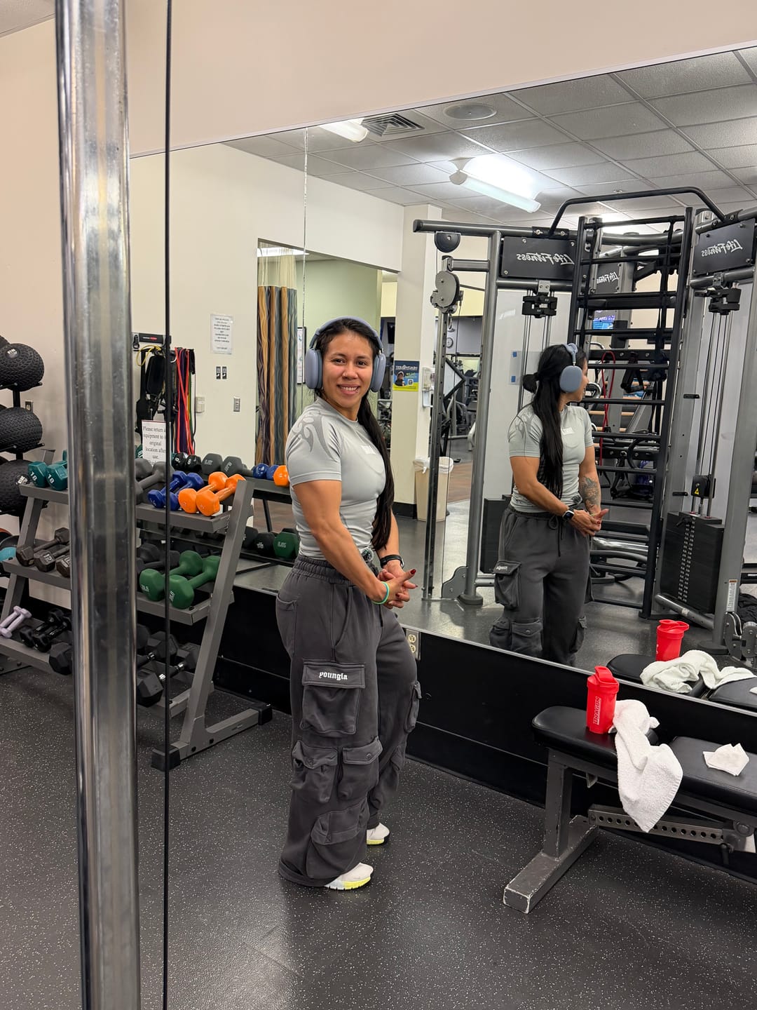 Customer photo review of 2005 - Hella Pocket Sweats