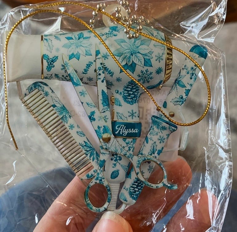 Customer photo review of Hairstylist Toile de Jouy Ornament, Personalized Christmas Acrylic Ornament, Gift For Hairdresser, Stylist or Salon Owner