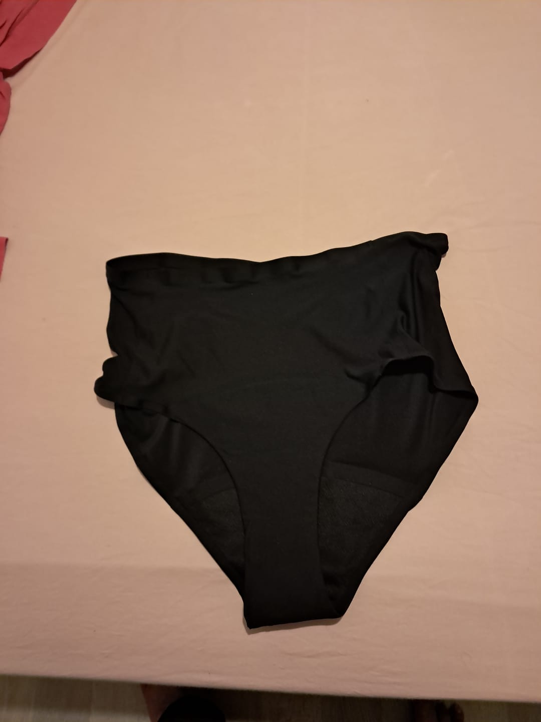 Customer photo review of Naya - Culotte Taille Unique pour Flux Moyen - Du S au 4XL