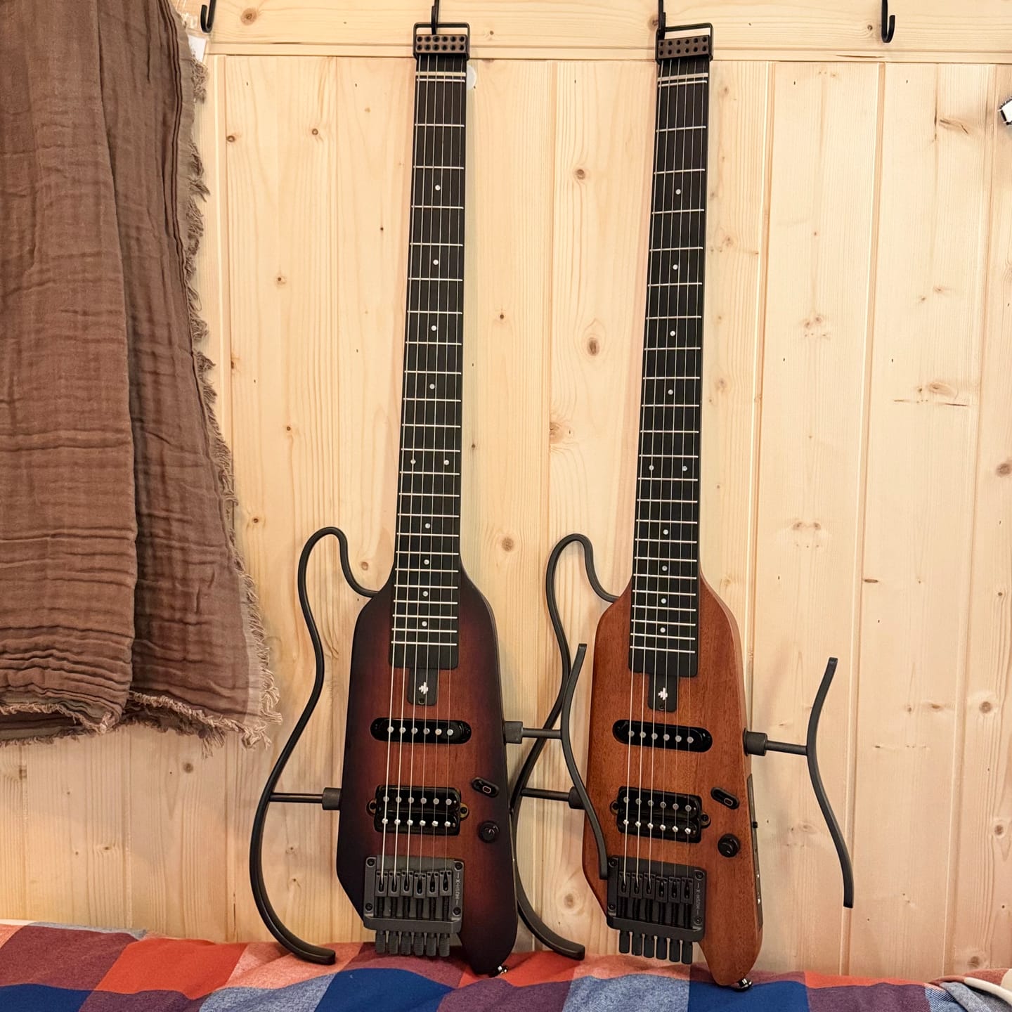 Customer photo review of Donner HUSH™ X Guitare Électrique Sans Tête