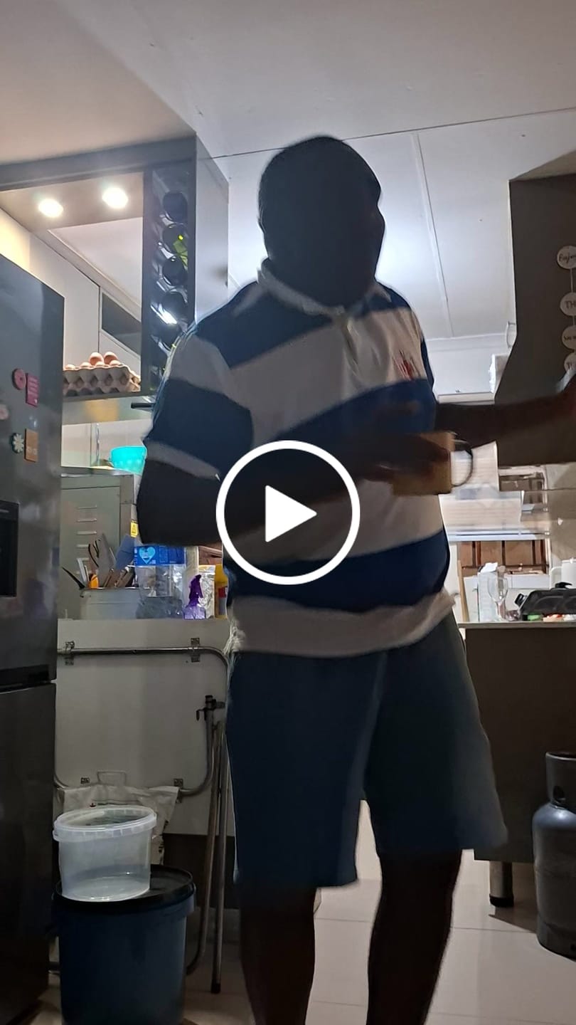 Customer video review of Elite Rugby Polo Royal Blue & Off White