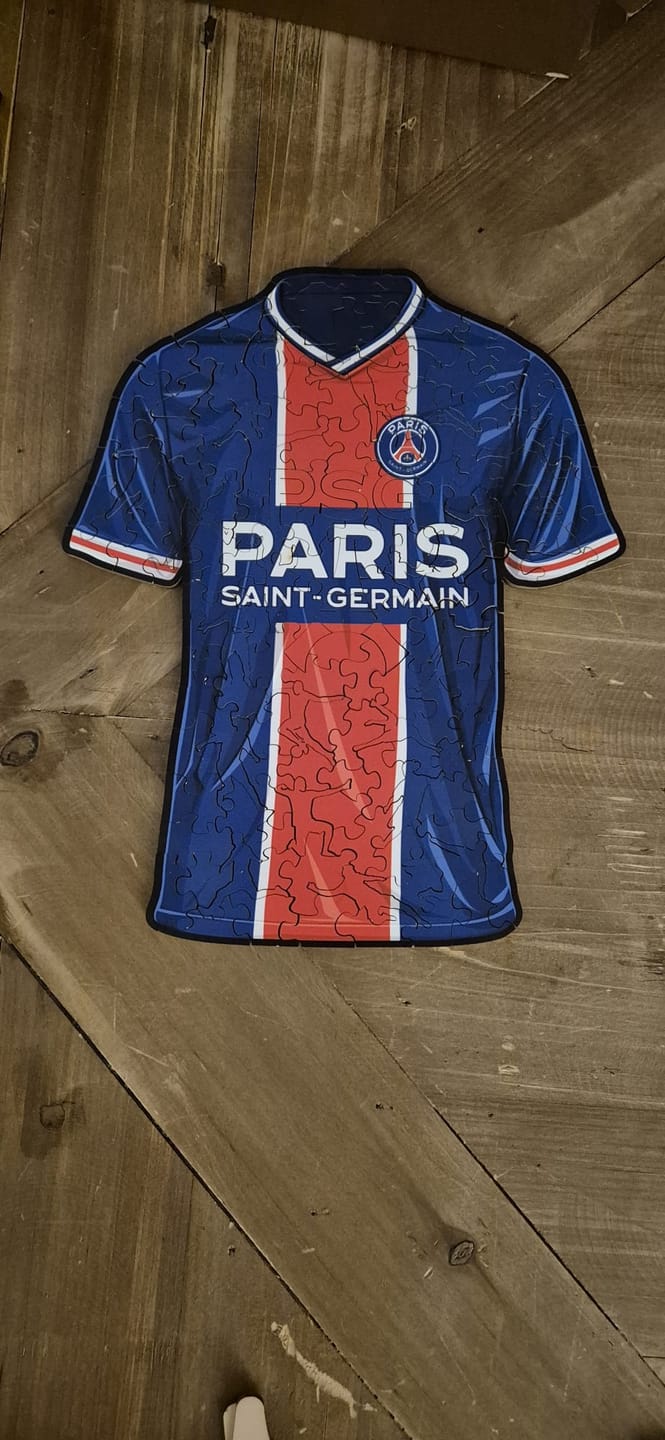 Customer photo review of Maillot Paris Saint-Germain® - Puzzle en Bois