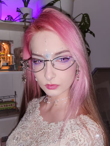 Customer photo review of Elora Eyeglasses