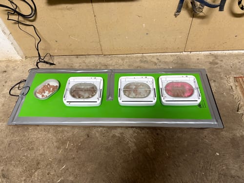 Customer photo review of Wärmeplatte inkl. Digital-Thermostat als Anzuchtbooster für Pflanzen