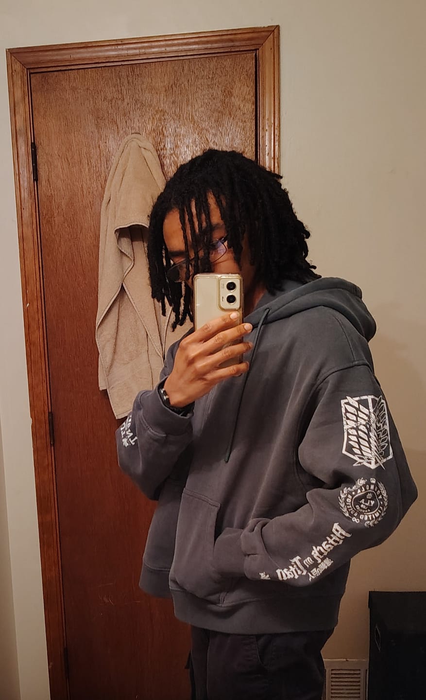 Customer photo review of 5138 - AOT©  x YLA Zip-Up Hoodies