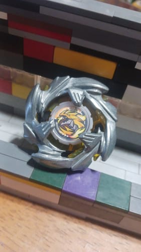 Customer photo review of Takara Tomy Beyblade X CX-08 Cerberus Flame [Guaranteed]