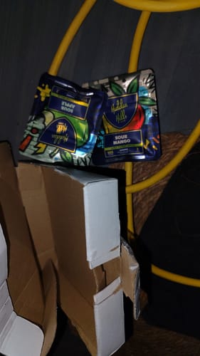 Customer photo review of GOMITAS THC - Hidden Hills - 2 pzas - 1000 MG