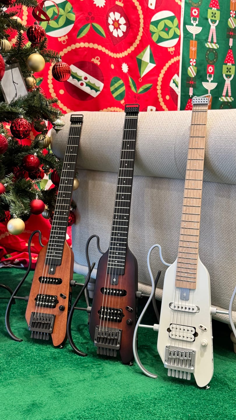 Customer photo review of Donner HUSH™ X Guitare Électrique Sans Tête