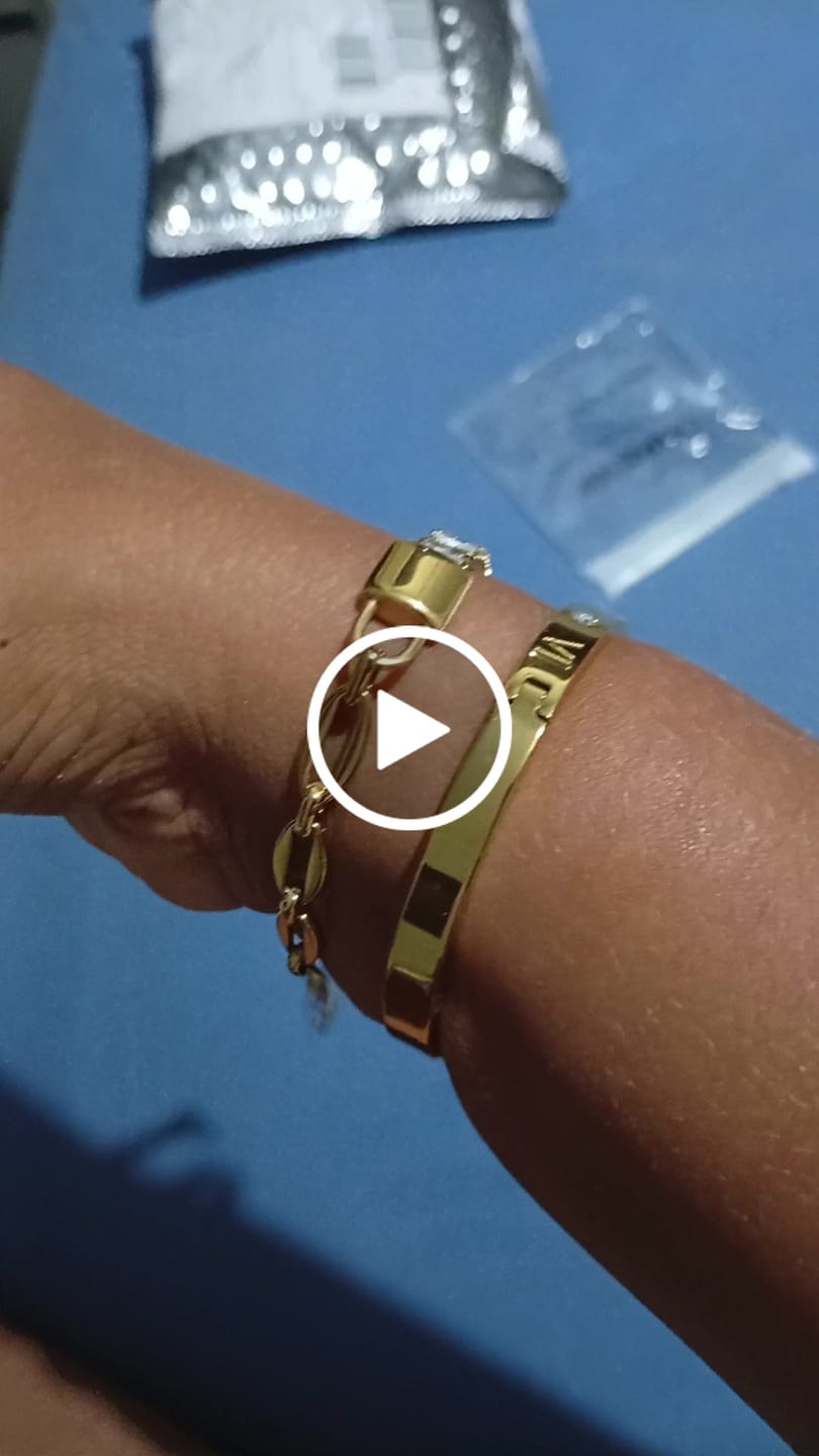 Customer video review of Pulseira Lock Riviera Baguete Banhado em Ouro 18K