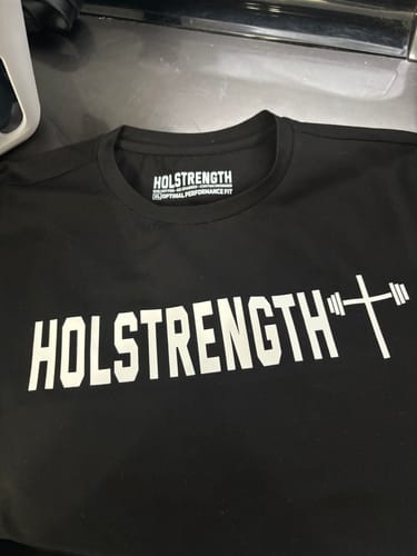 Customer photo review of Essential Crop Tee