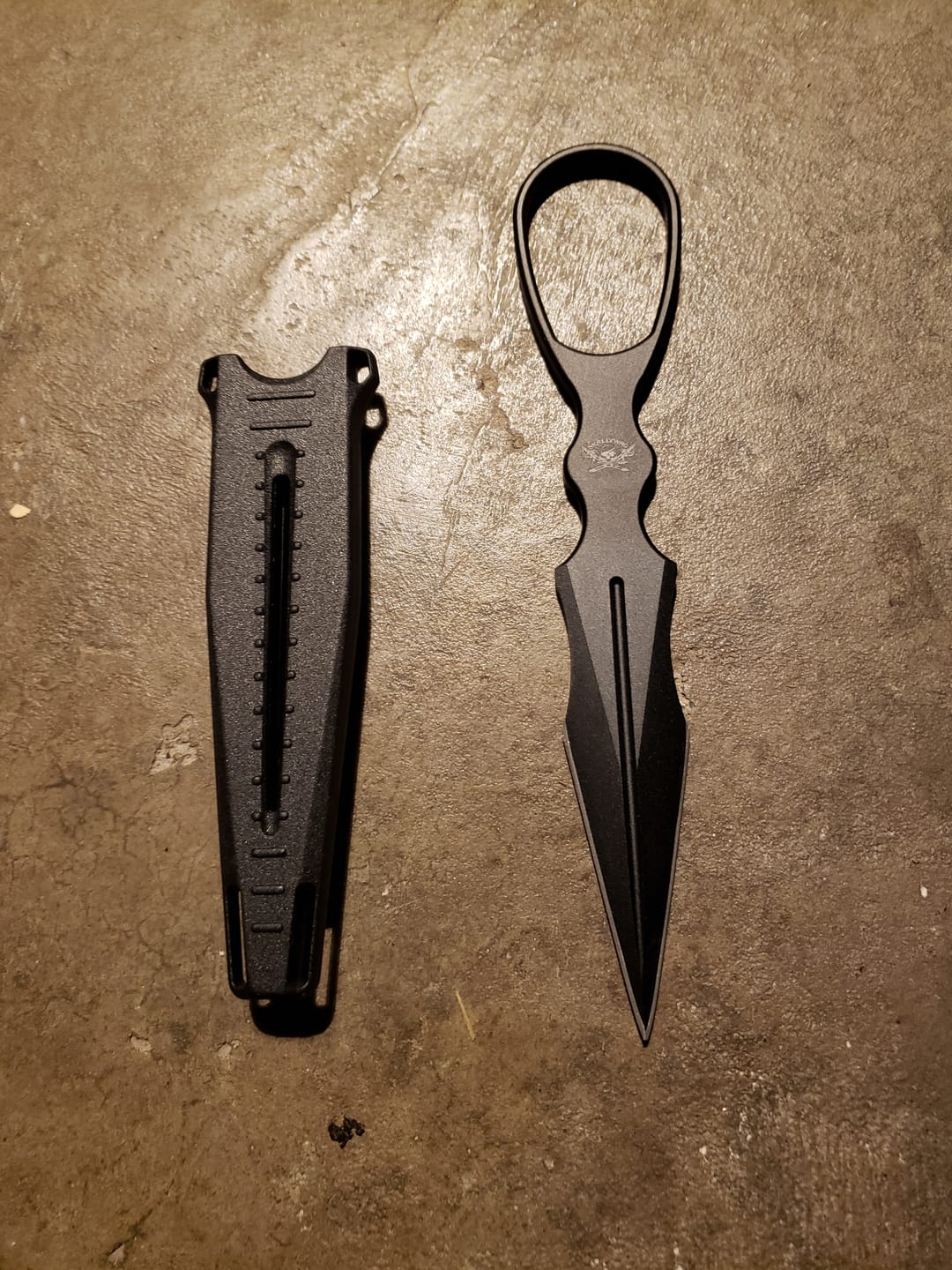 Customer photo review of Skallywag Aluminum Dagger (Not Trainer)
