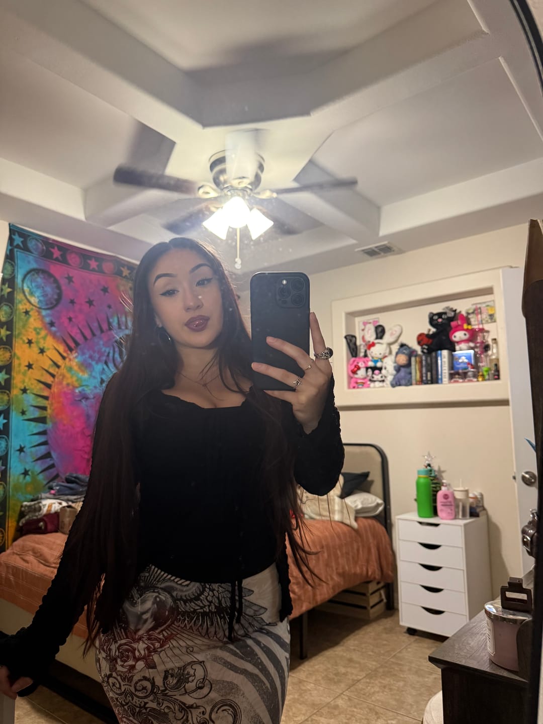 Customer photo review of Eyemoody Midnight Black | 6 Months, 2 pcs