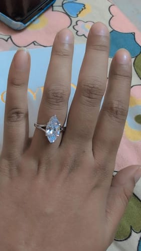 Customer photo review of Marquise Petal Set Solitaire Silver Ring for Women