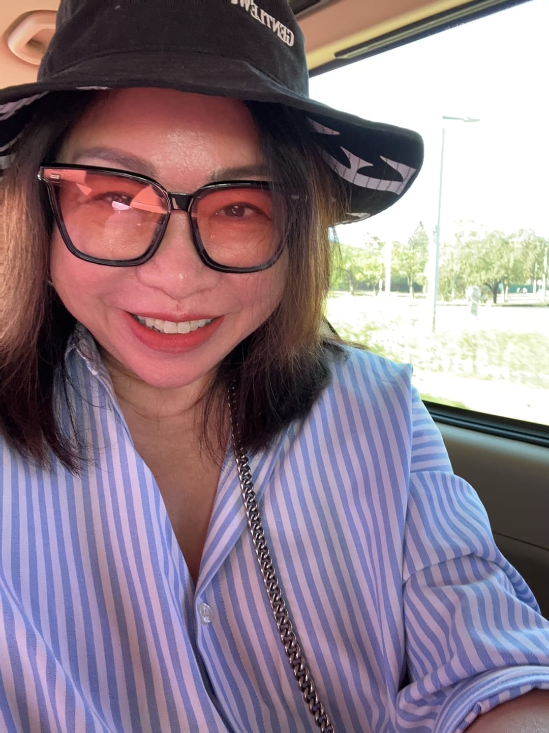 Customer photo review of Cleo Square Framed Sunglasses