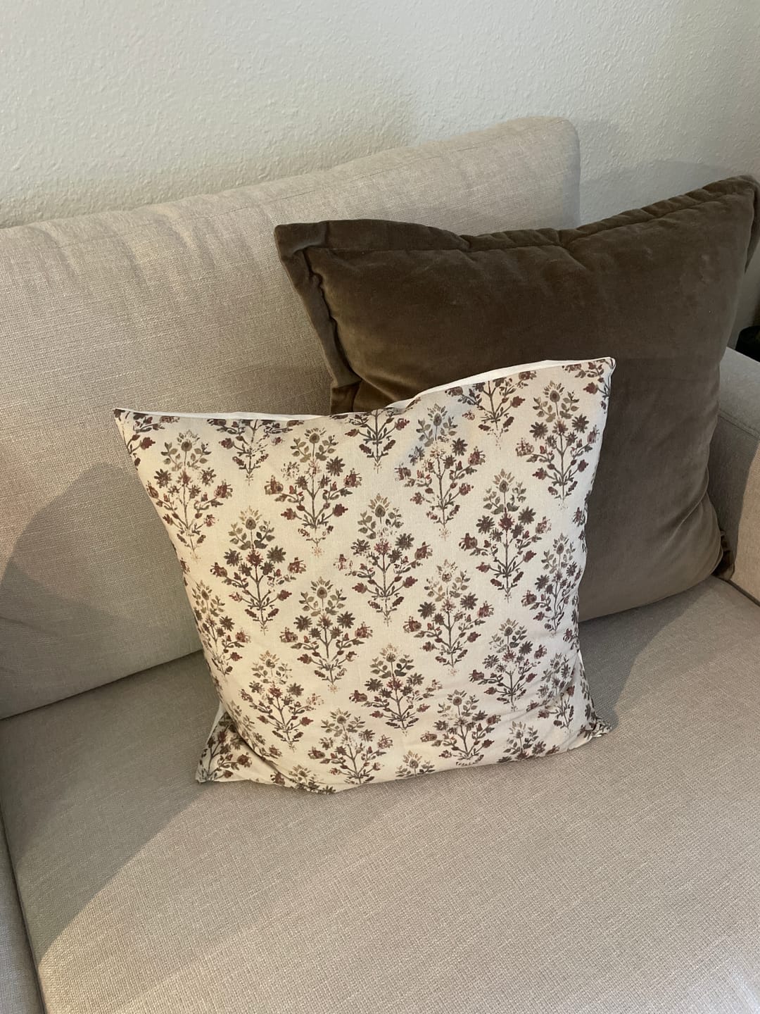 Customer photo review of Afton - 18" | 20" |  22" | 24"