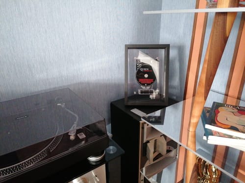 Customer photo review of M1 Music Frame CD Player