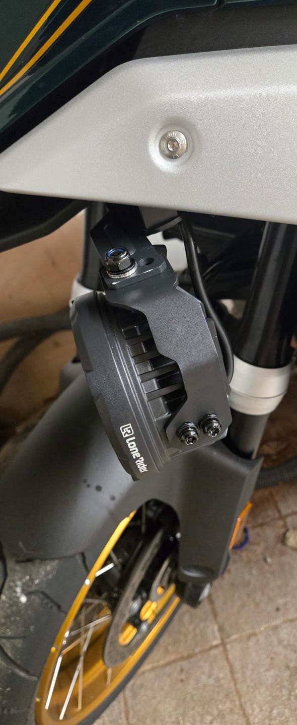 Customer photo review of Under Nose Mount for Motorcycle Lights